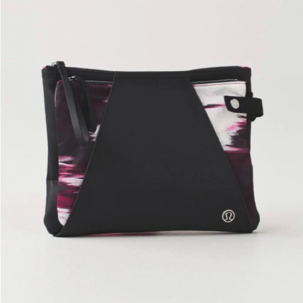 Lululemon In The Present Pouch Bag 2-in1